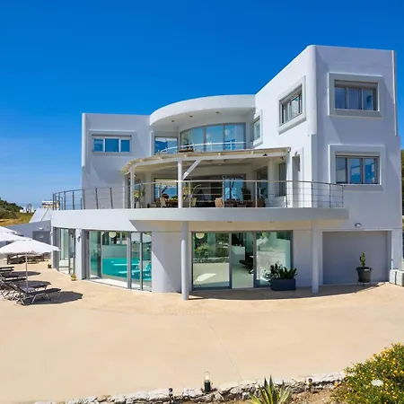 Villa Zafira - Seaview Manor With Heated Pool Villa *
