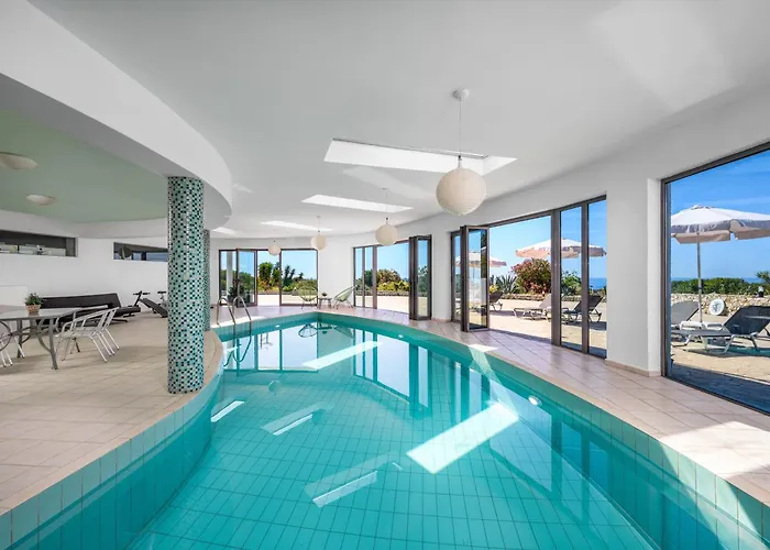 Villa Zafira - Seaview Manor With Heated Pool * Kallithéa