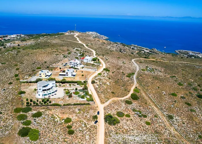 Villa Villa Zafira - Seaview Manor With Heated Pool *