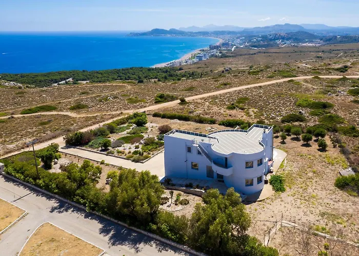Villa Villa Zafira - Seaview Manor With Heated Pool